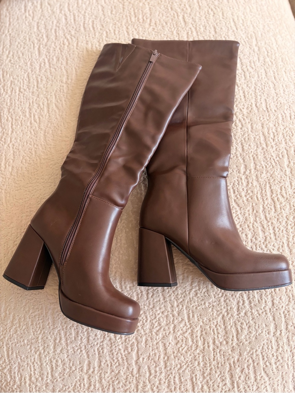 TOP Moda Brown Knee-High Block Heel Platform Boots